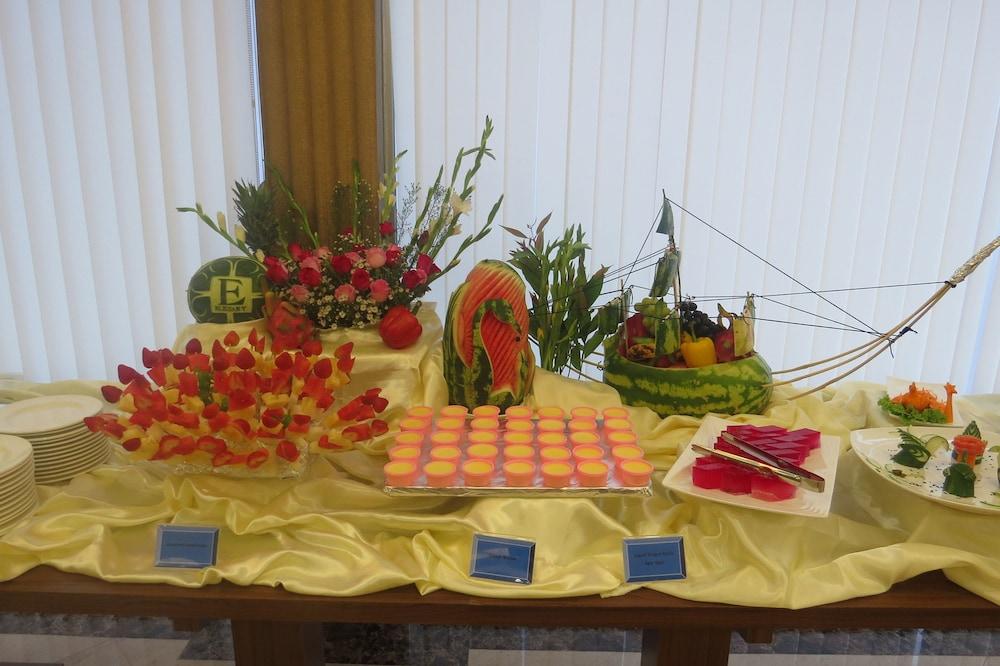 Elegant Hotel Pyi Thar Yar Rangun Kültér fotó